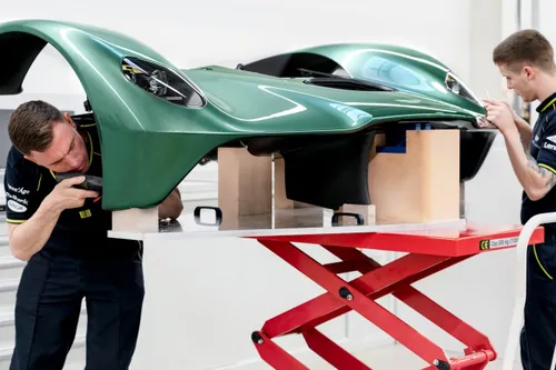 Aston Martin Valkyrie_07