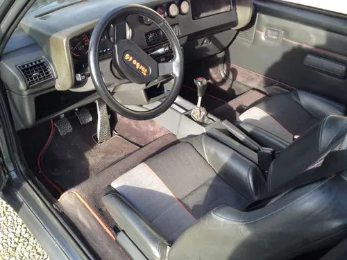 interni peugeot 205 t16