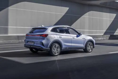 mg marvel r 3 4 rear scaled