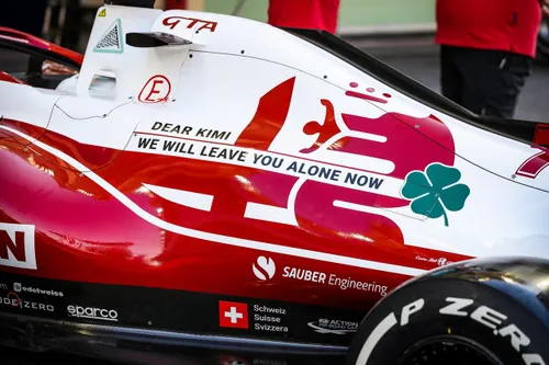 livrea alfa romeo racing abu dhabi