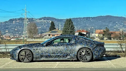 maserati granturismo 2022 laterale