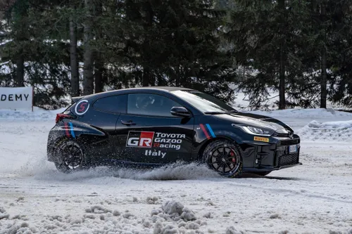 toyota yaris gr champoluc 18