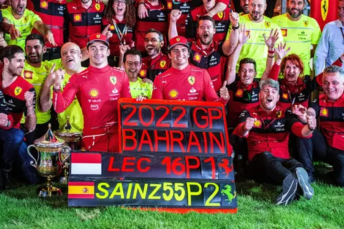 220069 scuderia ferrari bahrain gp 2022 race