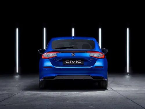 367071 la nuova honda civic e hev offre efficienza e prestazioni eccezionali