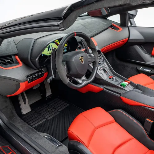 lamborghini veneno interior