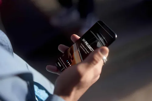 peugeot 308 8 chicche tecnologiche che facilitano la vita quotidiana 3