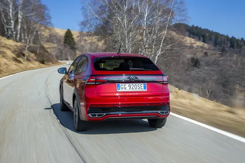 volkswagen taigo presentazione stampa nazionale h2v7871