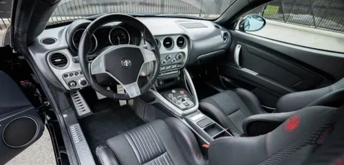 interni alfa romeo 8c competizione