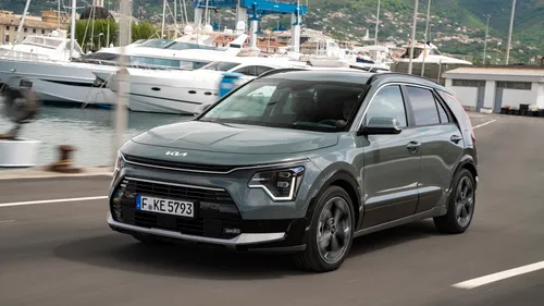 kia niro 081 1920x1080