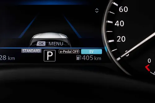 nissan juke hybrid interni 18