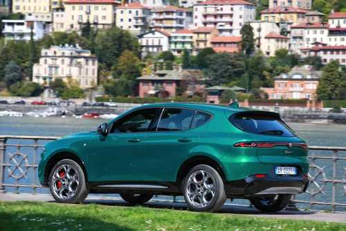 14 alfa romeo tonale