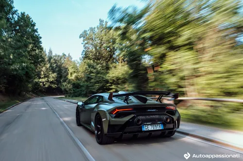 lamborghini huracan sto 23