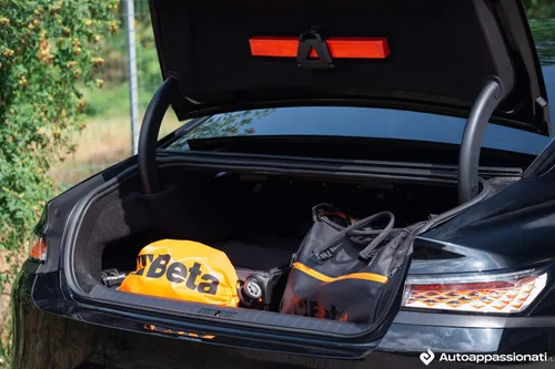 DS 9 E-Tense bagagliaio