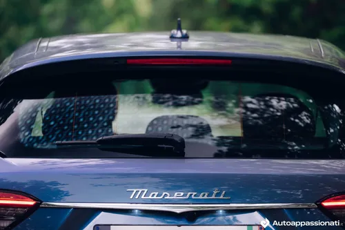 maserati levante hybrid gt 06