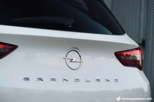 opel grandland 2022 18