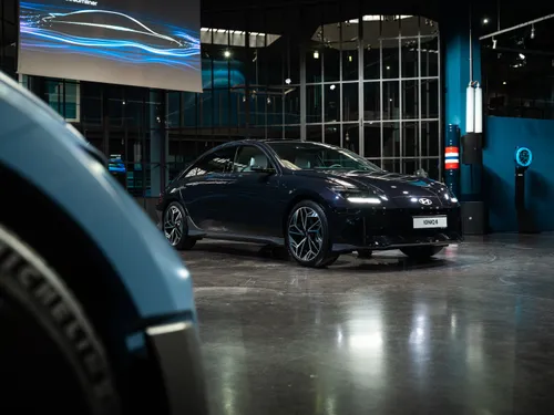 hyundai ioniq 6 frontale 3 4