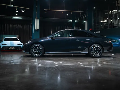 hyundai ioniq 6 laterale