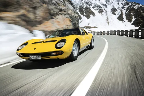 lamborghini miura