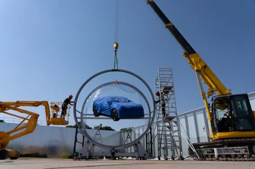 lasferaunacorniceineditapermostrarenuovapeugeot4081 630f38980af4c