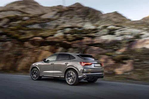 media-Audi RS Q3 Sportback edition 10 years --- VGI U.O. Responsabile VA-5 Data di Creazione 10.10.2022 Classe 9.1_002