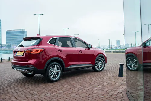 mg ehs plug in hybrid