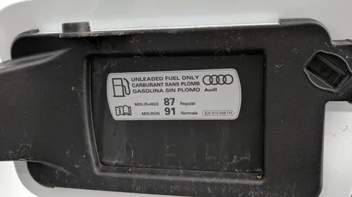 audi a3 logo benzina