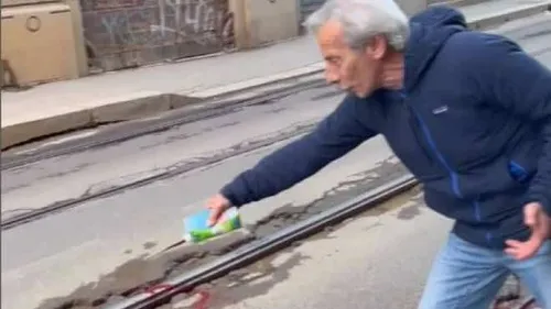 Evidenzia buche giovanni