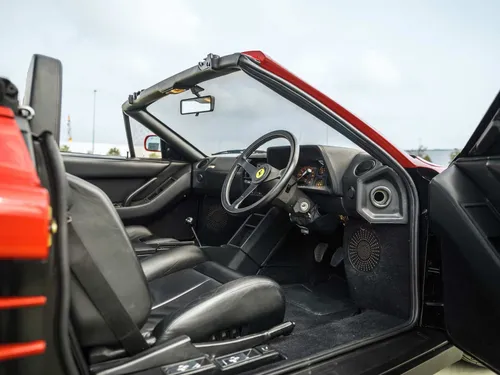 interior ferrari brunei testarossa