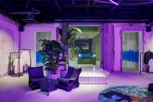 interni LynkCo Milano