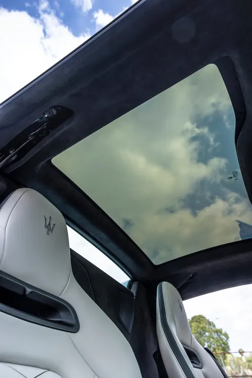 maserati mc20 cielo 33