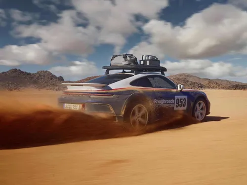 porsche 911 dakar guida