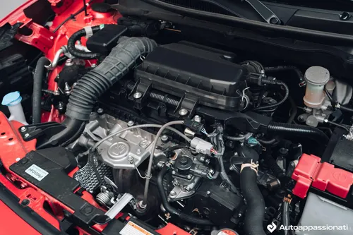 Suzuki Swift Hybrid 2022 motore