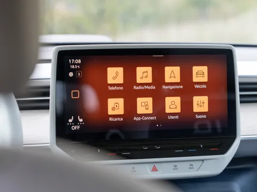 volkswagen idbuzz infotainment