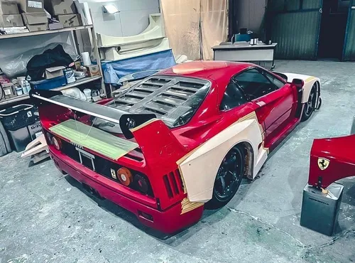 Lavori Ferrari F40