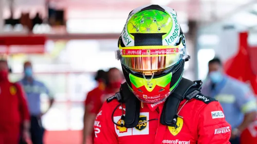 mick schumacher casco