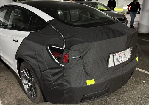nuova tesla model 3 2