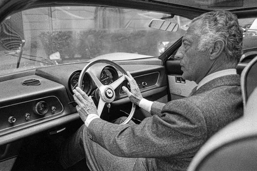 gianni agnelli ferrari 3 posti