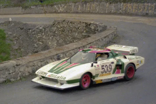 lancia stratos silhouette