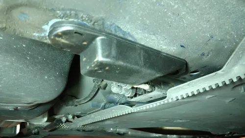 punti sollevamento cric auto