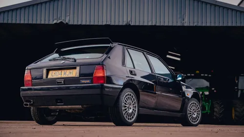 Retro Delta Rowan Atkinson