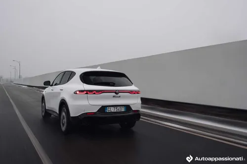 Alfa Romeo Tonale Hybrid 160