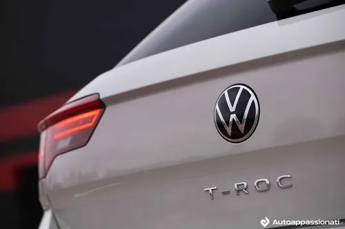 vw t roc 1 5tsi rline 07