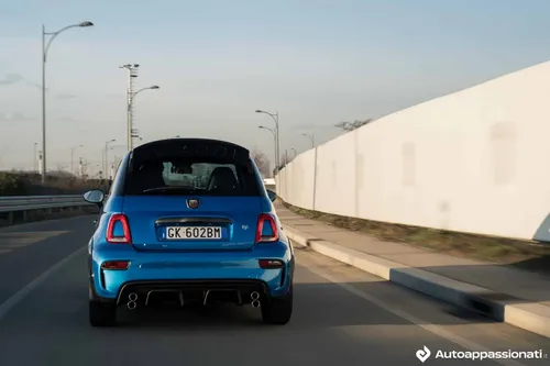 Abarth 695 Tributo 131 Rally_posteirore piena dinamica