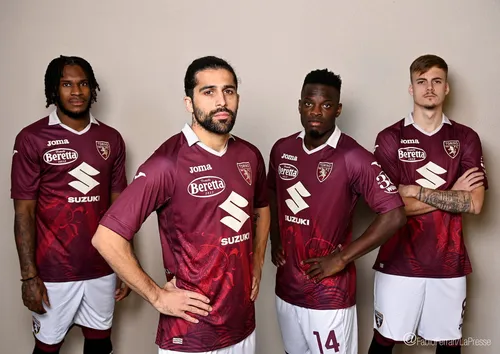 csa10 fujin10 uniform1