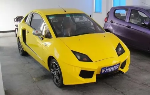 brutta copia cinese lamborghini aventador 1