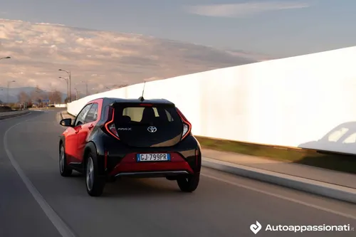 toyota aygo x 14