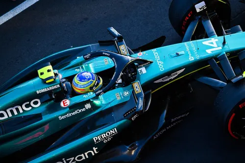 fernando alonso aston martin a