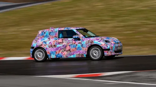 mini cooper electric 2024 le foto teaser
