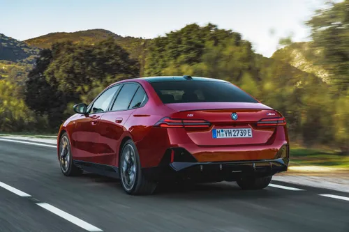 p90505060 highres the new bmw i5 m60 x scaled