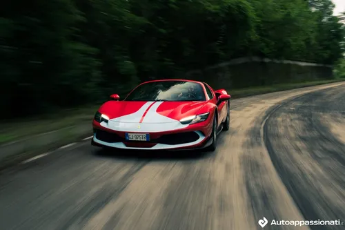 dinamica ferrari 296 gts assetto fiorano